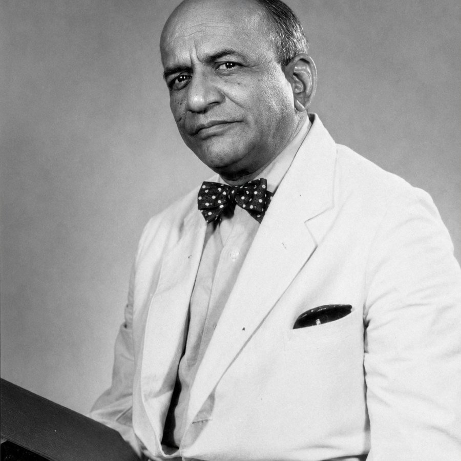 Dr. V. R. Khanolkar